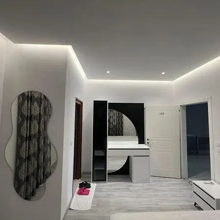 Hotel Veranda 3*